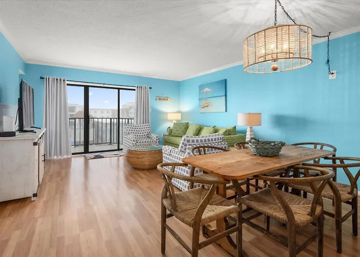 Royal Hawaiian - Amazing 2 Bedroom With Outdoor & Indoor Pool! Holiday home