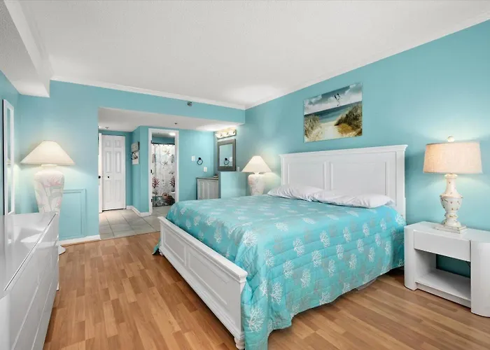 Holiday home Royal Hawaiian - Amazing 2 Bedroom With Outdoor & Indoor Pool!